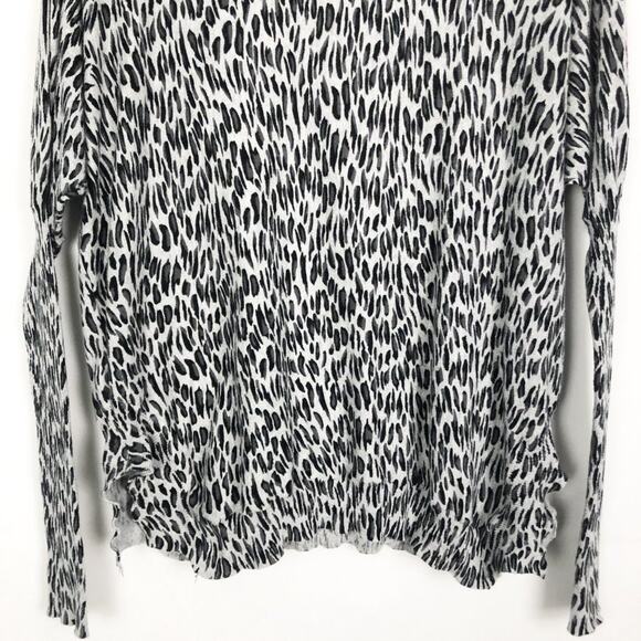 Sweet RomeovAnimal Print Sweater Size Small - Picture 9 of 10